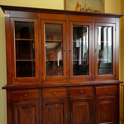 Vitrină elegantă din lemn sh de calitate italiană R-762