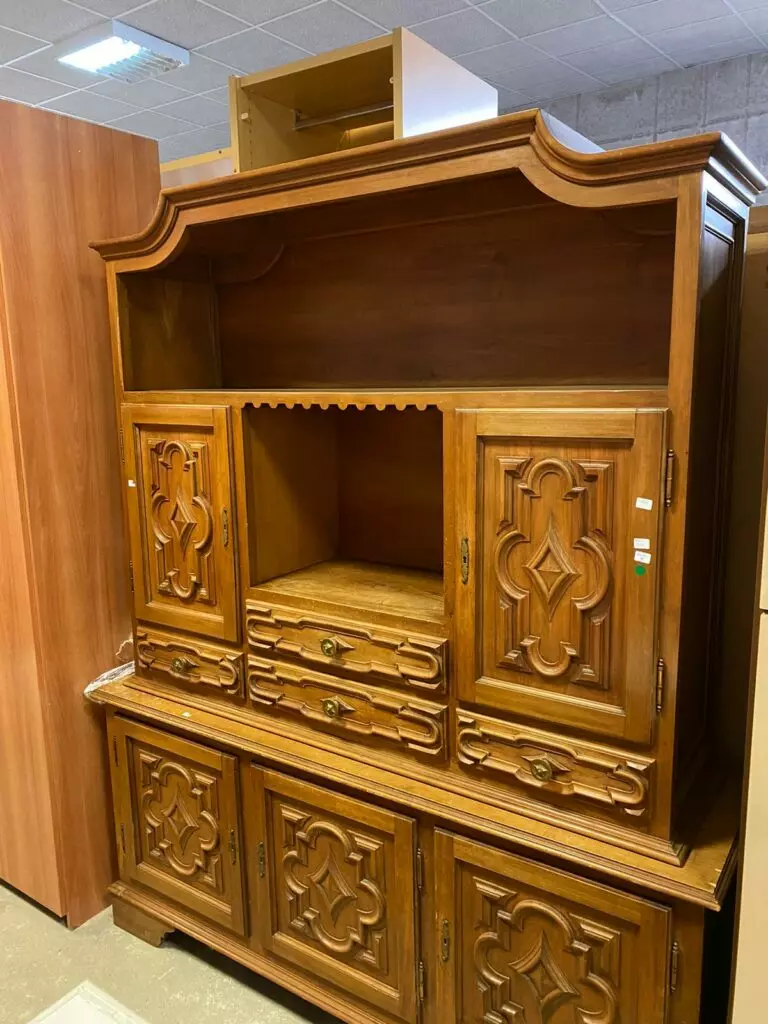 Mobilier rustic lemn masiv sculptat sh de calitate italiana R-765