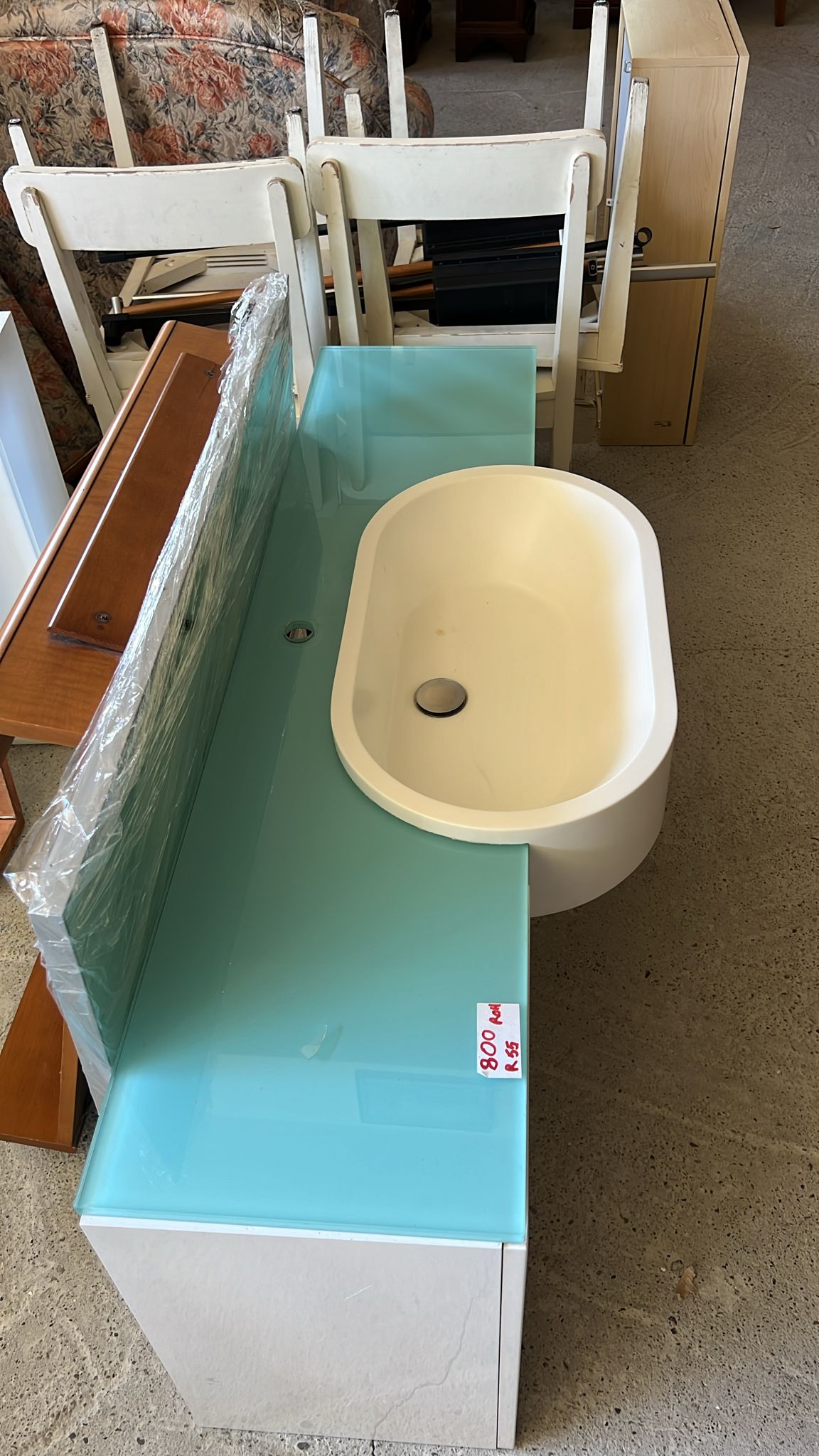 Set baie sh de calitate italiana cu chiuvetă și blat din sticlă R-55 - imagine 2