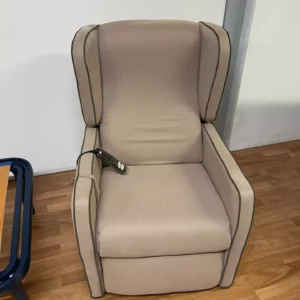 Fotoliu electric din material tesut cu telecomanda, produs nou R-877