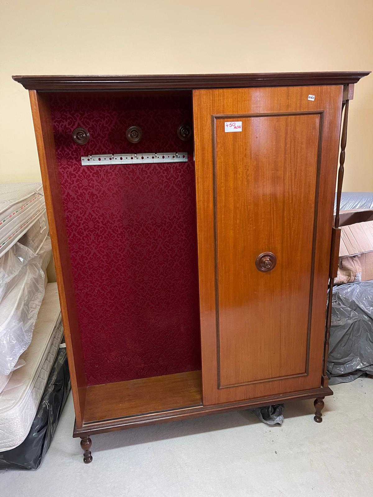 Cuier din lemn made in italy R-441