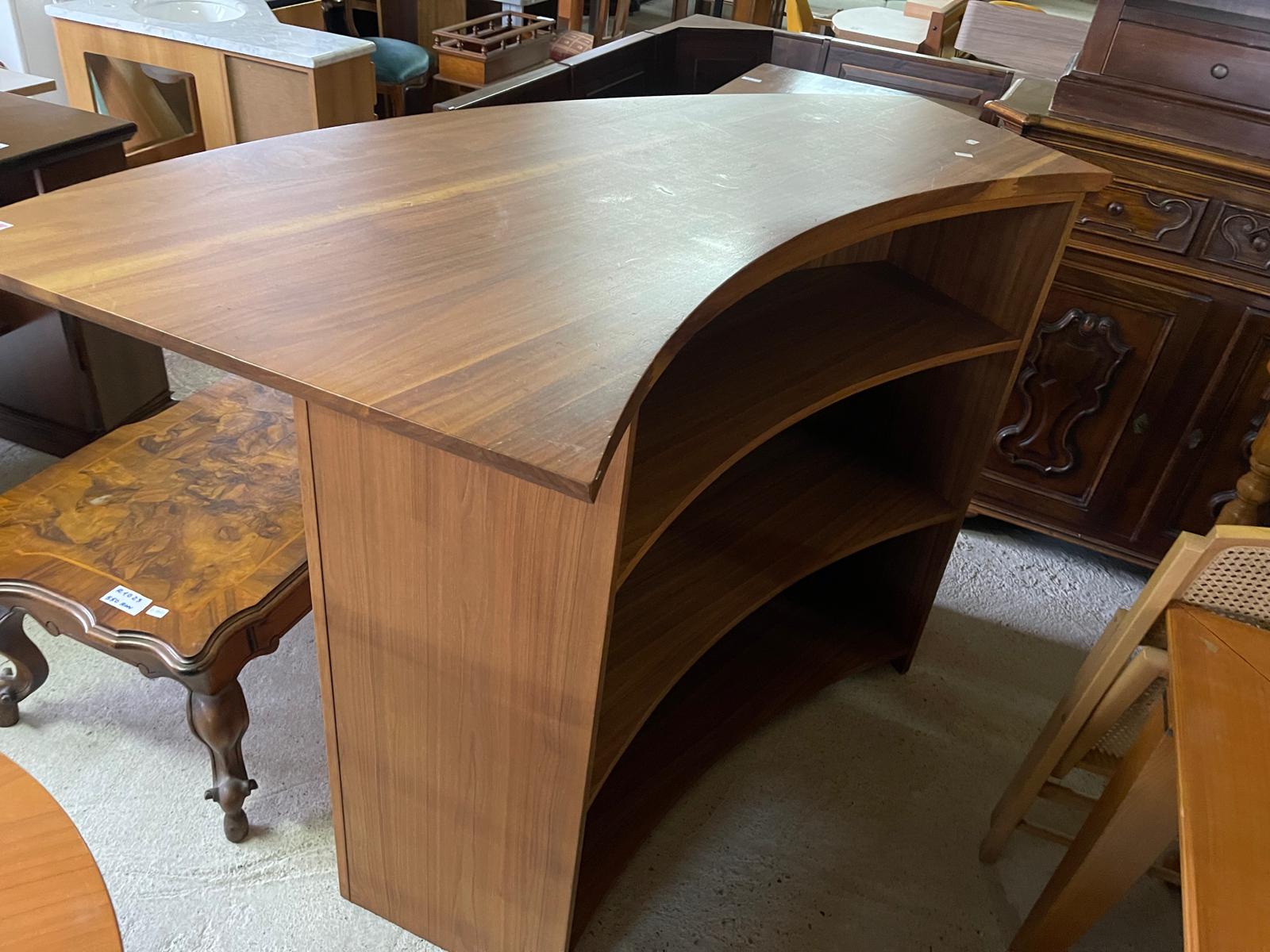 Mobilier recepție din lemn de cireș made in italy R-959