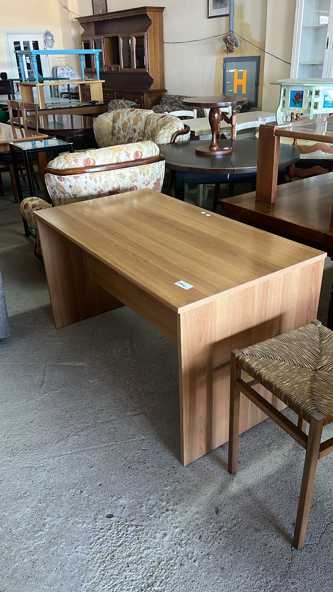Birou sh de calitate italiană S1229 – design modern și funcțional
