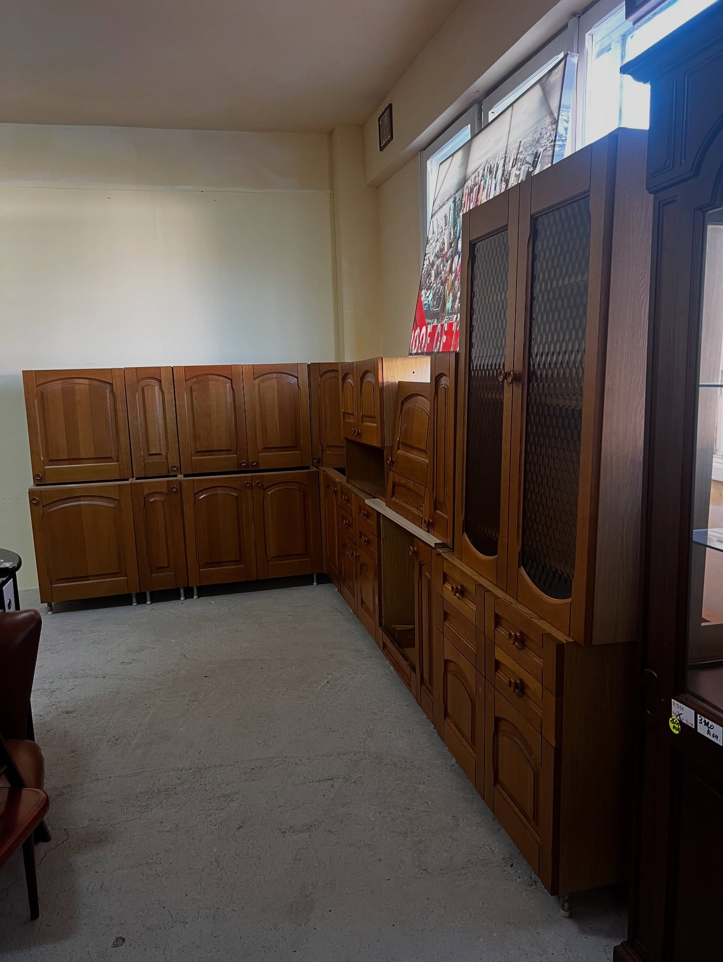 Bucătărie pe colț din lemn masiv 240×375 cm – sh de calitate italiană S-3833