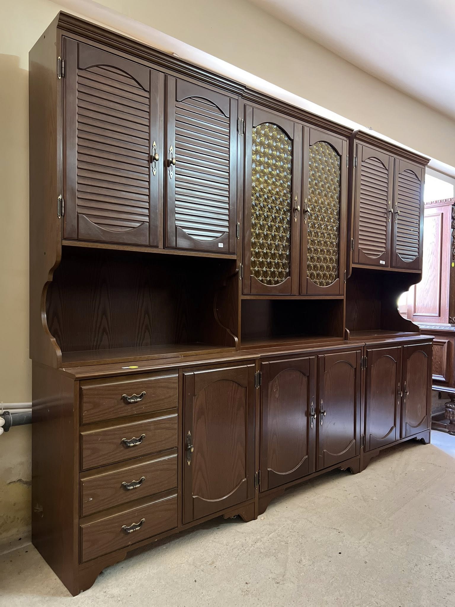 Bufet modular cu vitrină sh de calitate italiană S 3928