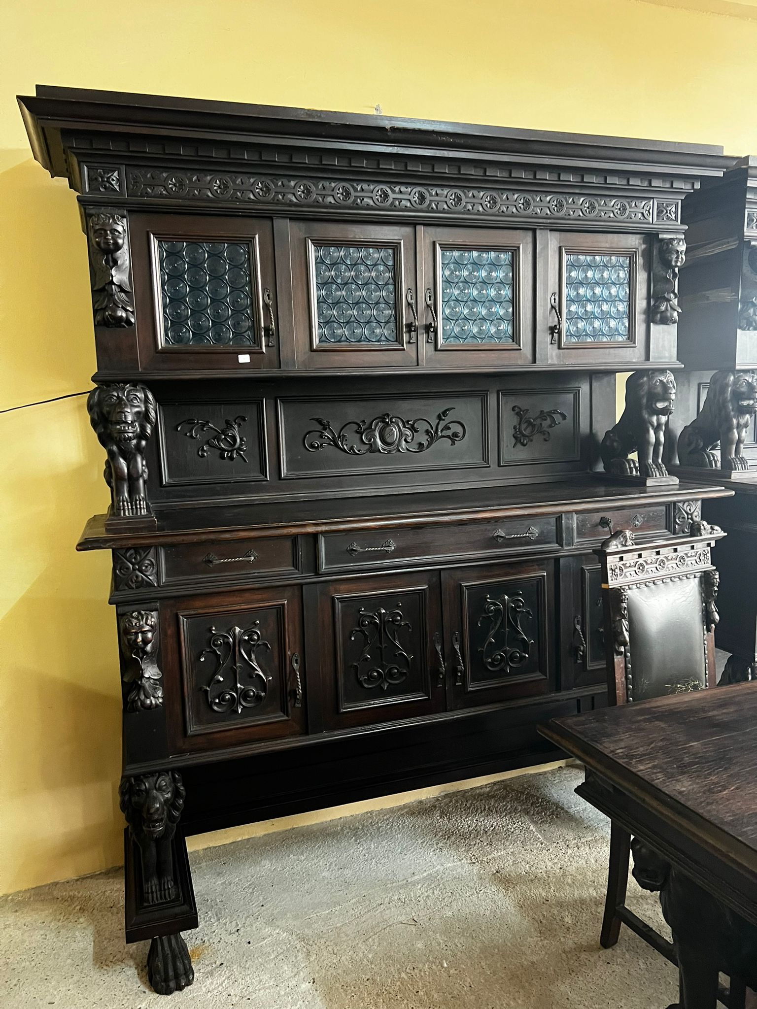 Bufet vintage din lemn masiv sculptat sh de calitate italiană S-4513 - imagine 4