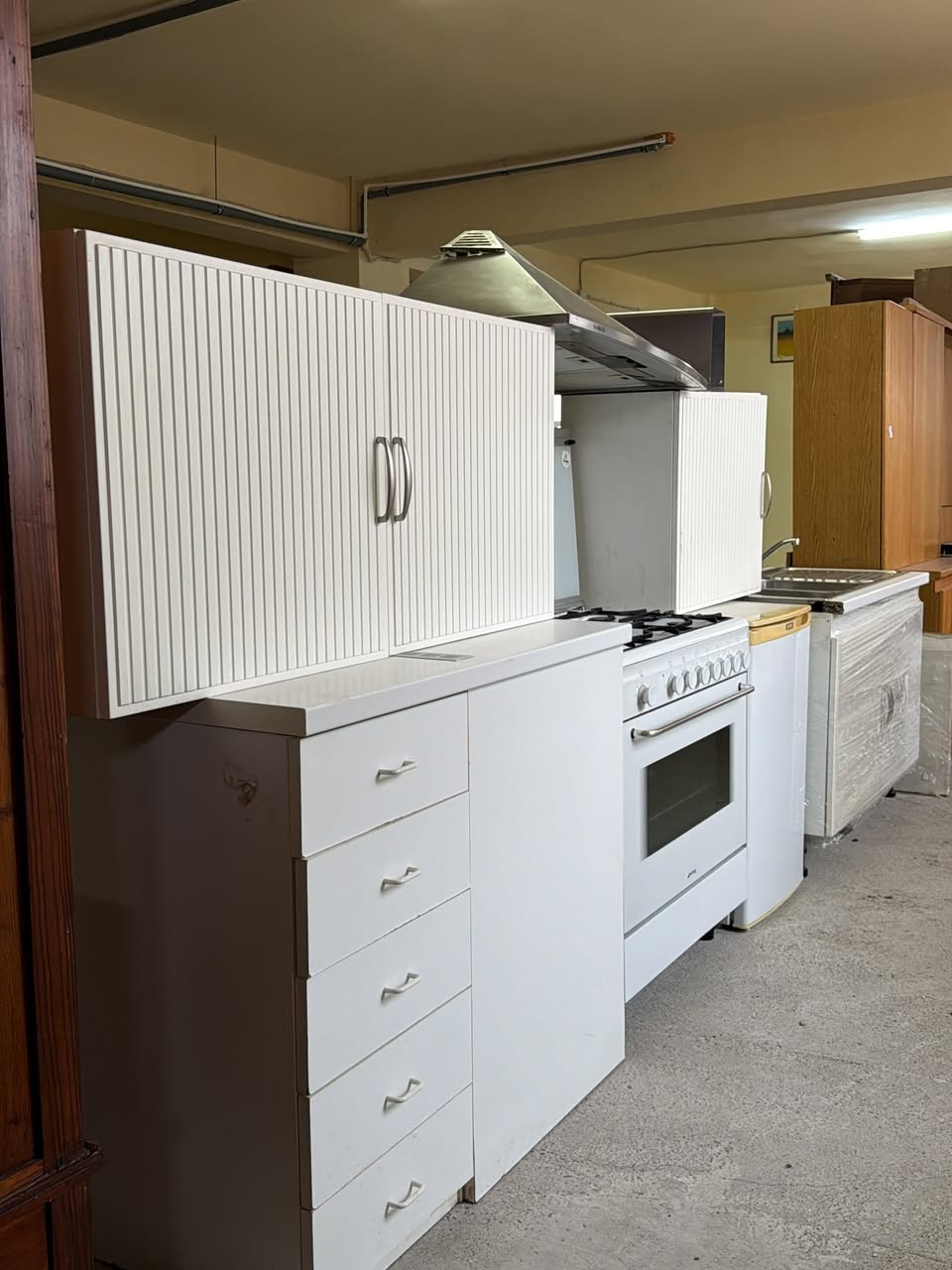 Bucătărie completă sh de calitate italiană 365x60 S 4844
