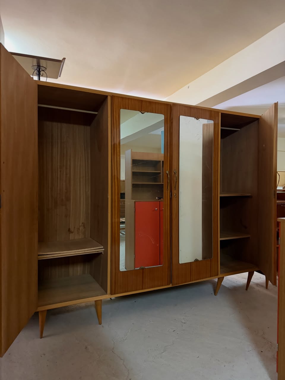 Dulap vintage din lemn cu oglinzi sh de calitate italiană S 4833 - imagine 2