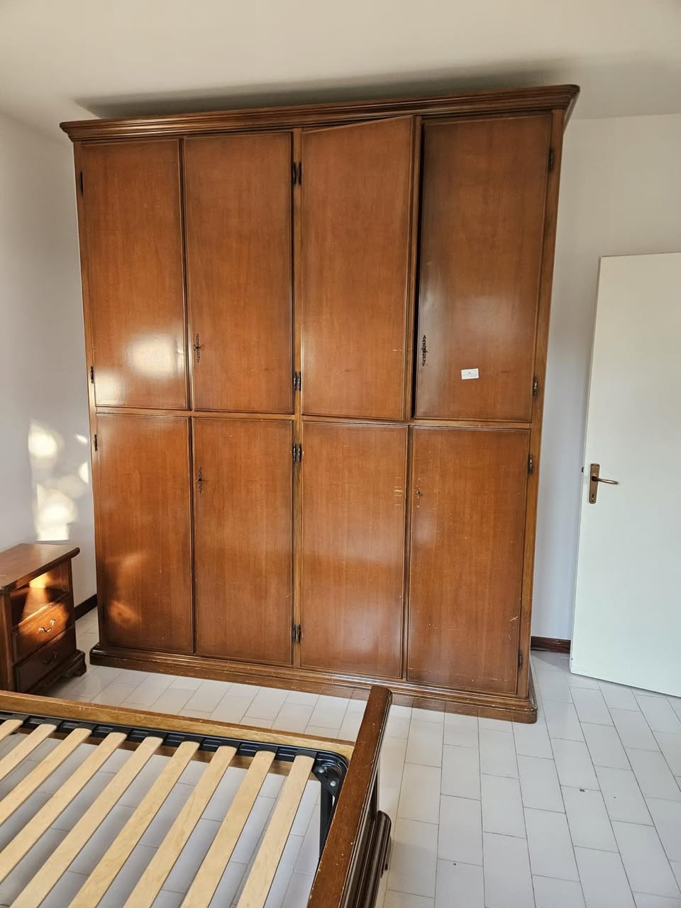 Dormitor complet din lemn masiv sh de calitate italiană – Cod 55/U - imagine 2