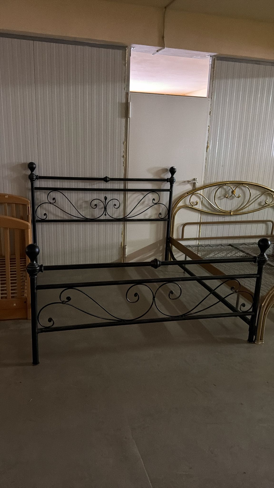 Pat din fier forjat 160x200 de calitate italiană – S 3937