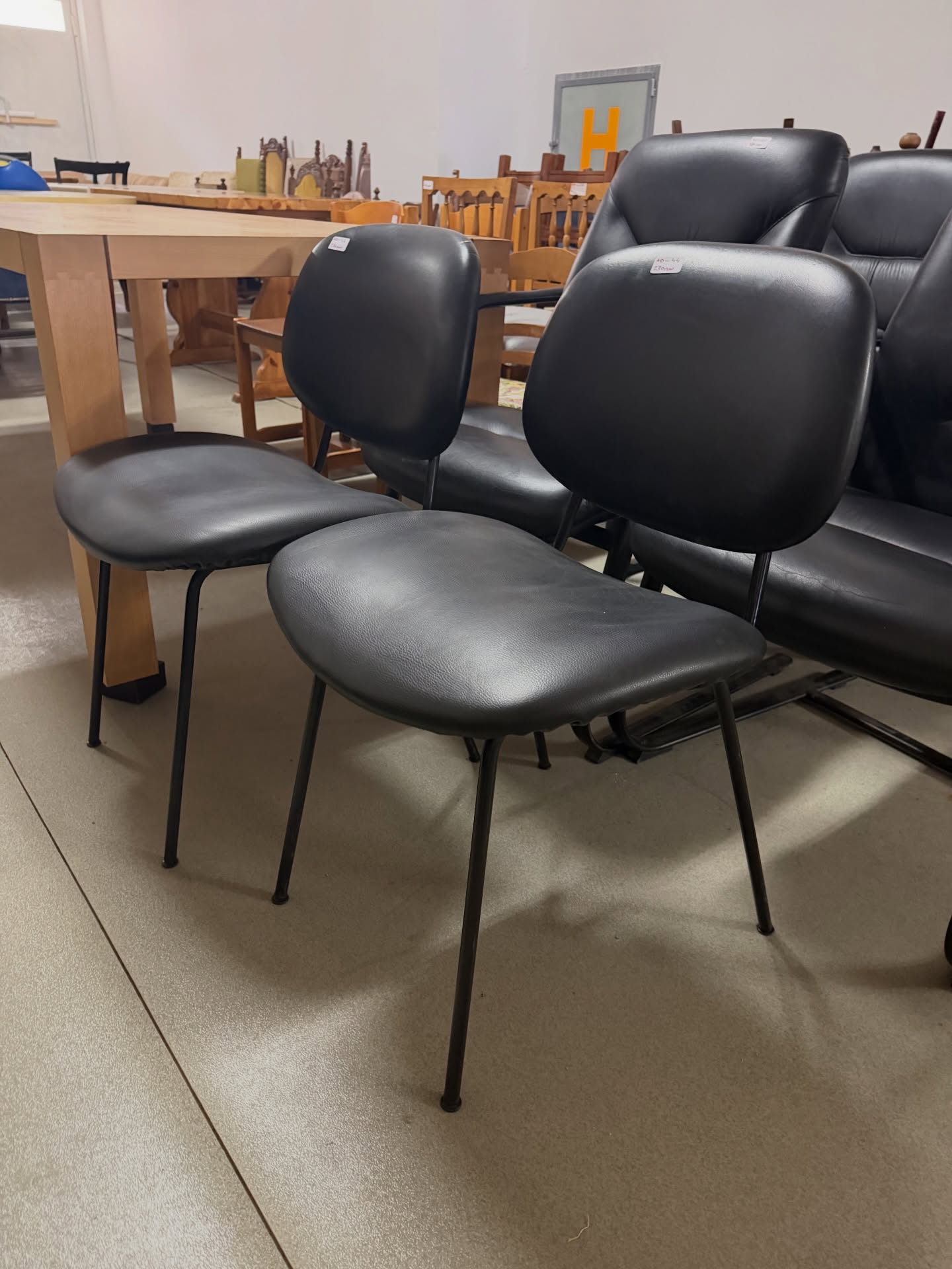Scaun birou piele negru sh de calitate italiana Ad-44