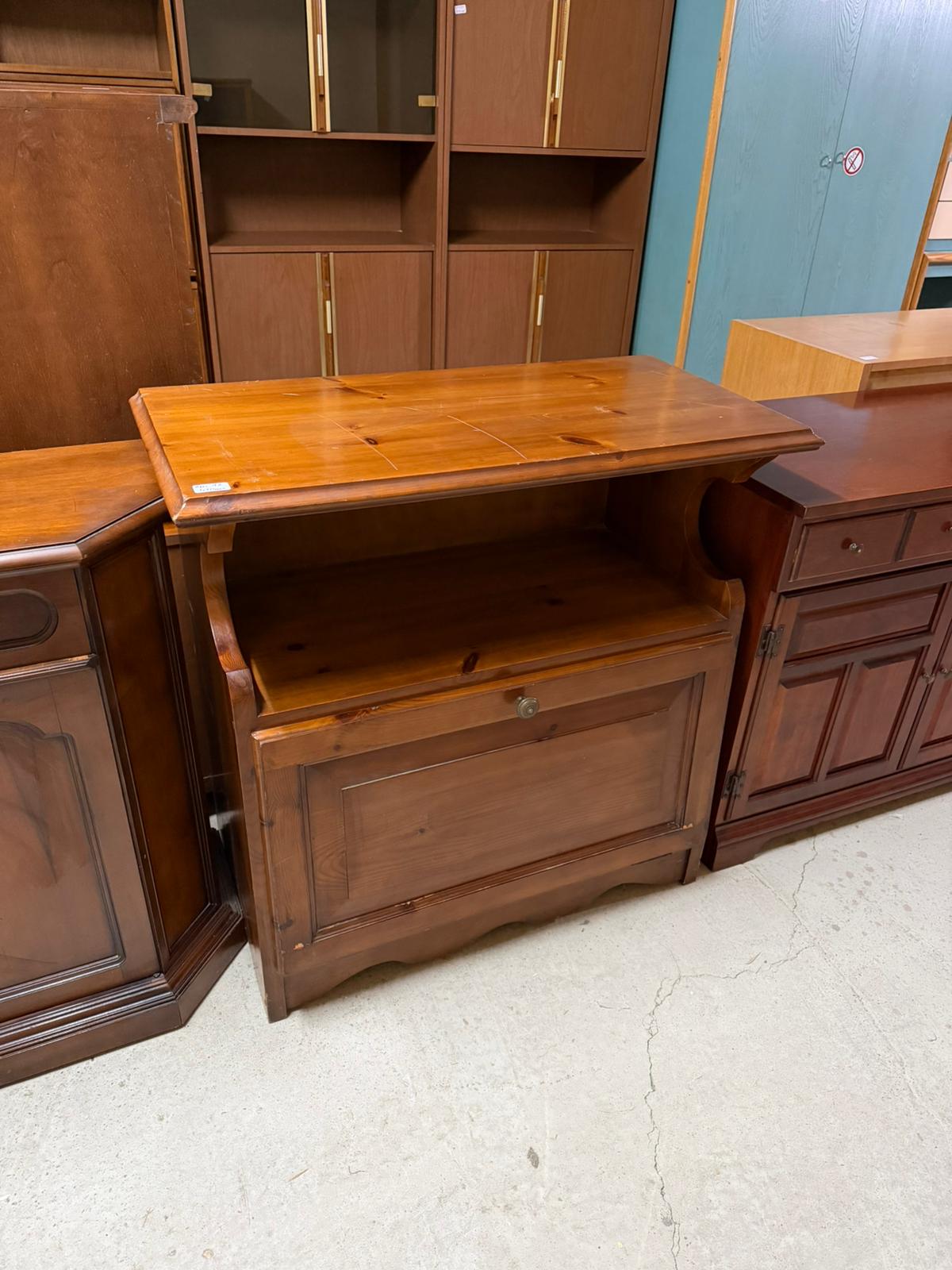 Mobilier mic din lemn sh de calitate italiană Ad-16