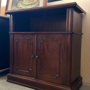 Comoda lemn masiv sh de calitate italiana cu raft si dulap S-4575