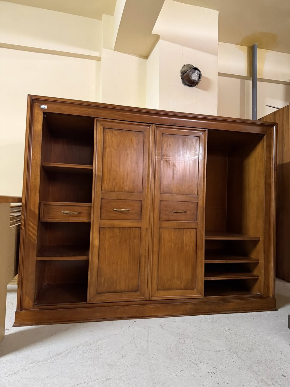Mobilier living lemn masiv sh de calitate italiana Adz-230