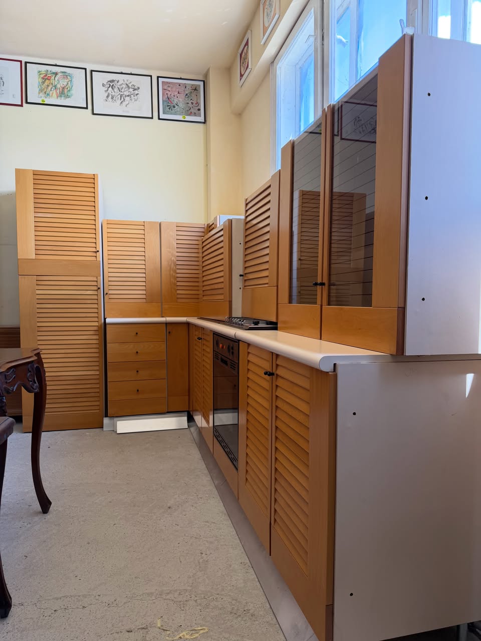 Bucătărie pe colt din lemn masiv Scavolini sh de calitate italiană 4012/U